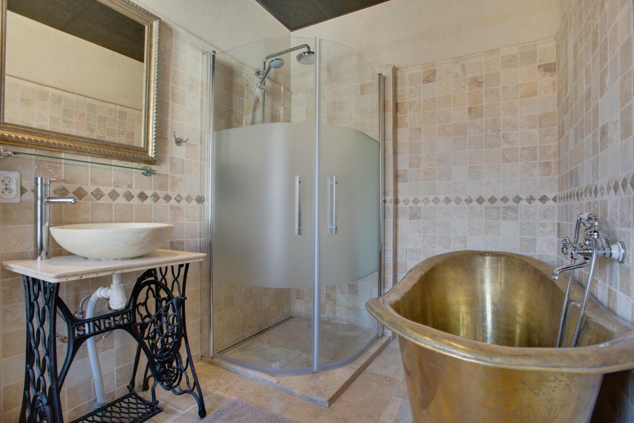 Bed and Breakfast Rue Galilee Marseillan  Zewnętrze zdjęcie